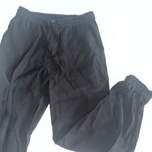 Black cargo joggers